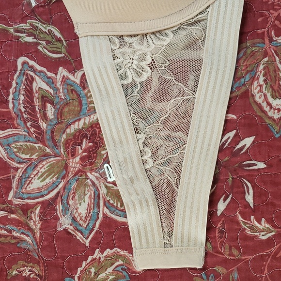 EUC- Maidenform ‘Self Expression’ Multi-Way Push-Up Bra SE1102 - Picture 9 of 9